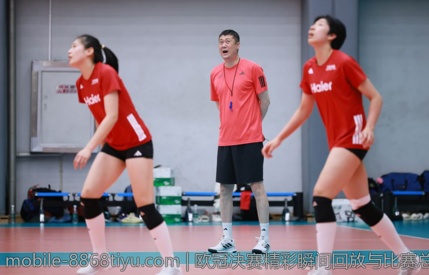 欧冠决赛精彩瞬间回放与比赛总结